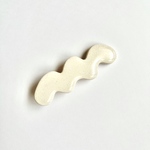 wavy hair clip ＜white glitter＞ くねくねヘアクリップ