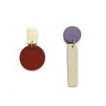 matte asymmetry dangle ＜greige＞ アシンメトリーダングルピアス/イヤリング(アレルギー対応)