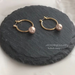 ☆チタンピアス☆シンプルフープピアス／秋／パール