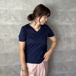 SALE ￥3000off■ Kmc ロゴ刺繍 ベーシックVネックTシャツ：紺【FREE:２size展開】KMC-21 466597