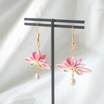 睡蓮の耳飾り(和紙のピアス)