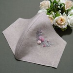 刺繍マスク　リネン　立体マスク　優しいマスク
