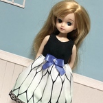 リカちゃん　服　ワンピース　蝶の羽模様