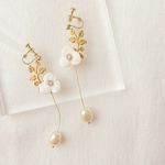-wedding-  揺れフラワー　パール　真鍮　ピアス　イヤリング　ウェディング　ブライダルアクセサリー