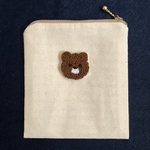 【くま】もこもこ刺繍ポーチ☁️