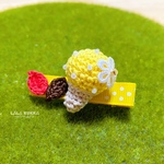 【今年も登場】黄色いキノコと落ち葉のヘアクリップ（右ver.）★お一人様1個まで★