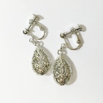 *《金具が選べるイヤリング》  filigree drop -silver-