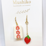 いちごとフルーツサンドのピアス　イヤリング