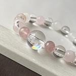 ◆虹入りアイリスクォーツ◆ ラビットヘアルチル×ストロベリークォーツ×ローズクォーツ×白翡翠×水晶のブレスレット