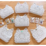 マスクケース レース＆猫レジン チャーム1個付  拭き＆洗いok ฅ^•ω•^ฅしっぽ猫・ぐで猫