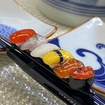 寿司　ドーナツ　パン　ボールペン