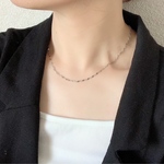繊細ウェーブの上品シンプルネックレス⭐︎サージカルステンレス