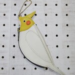本革　オカメインコキーケース　キーホルダー　コインケースとしてもご利用になれます