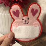 再販25★ピンクのウサギ プレートタイプ(赤)