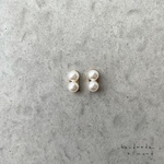 パール2粒シンプルピアス・樹脂ピアス・イヤリング