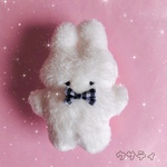 イエティうさぎのウサティ♡手のひらサイズのぬいぐるみ♡ギンガムチェックの蝶ネクタイしたょ♡③