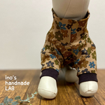 犬服　大人かわいい♪ モカブラウンの花柄ハイネックTシャツ