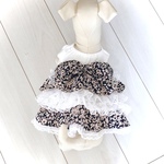 犬服　小花柄とレースのふんわりドレス　ダークグリーン　犬の服　犬ワンピース