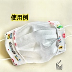 送料込★新作（白×車①）子供・女性サイズ不織布マスクカバー※薄め（抗菌２重ガーゼ１枚）インナーマスク　ニキビ　肌荒れ　蒸れ　汗　不織布マスクの隙間が気になる方にも♪救急車 ショベルカー トラック 