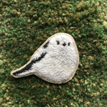 シマエナガさんの刺繍ブローチ