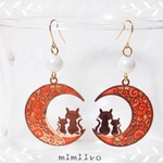 三日月と2匹の猫・ムーンパール＊Orange（ピアス）