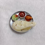 【再販2】カレー&ナン ドリンクはオプションで☆樹脂粘土　ミニチュアフード