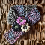 ３つのお花の2色のマフラー〜ブラウン