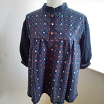 ラグランスリープのブラウス