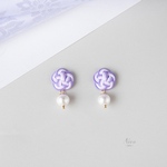 再販 水引梅ピアス/イヤリング ゆれるパール 淡藤色