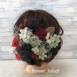 成人式結婚式卒業式　　ブラック赤髪飾り　プリザーブドフラワードライフラワー　振袖和装袴