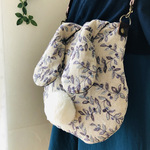 【大】レース刺繍麻【うさぎポシェット】
