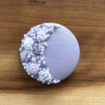 ビーズ刺繍くるみボタン（ヘアゴム/ブローチ）