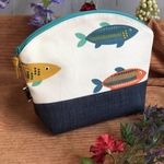 衝撃の20%off‼️⚡️ラウンドポーチ　イギリス🇬🇧輸入生地　魚プリント🐟