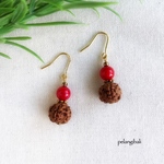 ルドラクシャとサンゴのピアス/イヤリング