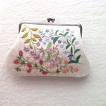 【再販×2】リネンと刺繍の野の花がま口