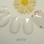 囲みフラワー♡ホワイトネイルチップ