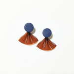Clay × PVC pierce -navy-