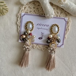 大ぶり　947☆ タッセルピアス　タッセルイヤリング