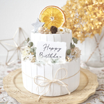 クレイケーキ　飾り付き　ウェルカムスペース　ホワイト×グレー×ユーカリ　誕生日ケーキ　結婚式