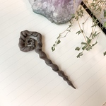 【ドールスケール】勾杖／魔法の杖【角形／8.9cm】