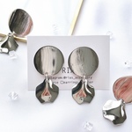 ♢silver charmピアス/イヤリング♢　シルバーアクセサリー/チャーム/シンプル/大人/きれいめ/アレルギー対応/サージカルステンレス