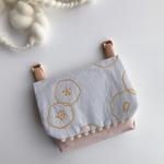 花柄刺繍の移動ポケット☆女の子 ☆入園☆薄ピンク