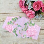 立体マスク　布マスク　豪華な刺繍の薔薇　チュールレース　ピンク　大きめ