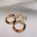 秋冬♡べっこう柄のフープピアス♡*.+゜