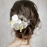 《再販》胡蝶蘭 ヘッドパーツ 髪飾り ヘアアクセサリー 和装 ブライダル 前撮り 白 かすみ草 成人式