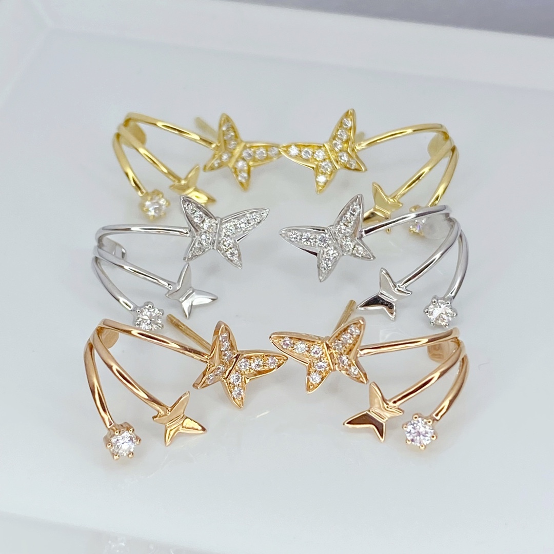 一番の 蝶々モチーフ 天然ダイヤモンド付きピアスk18 - ピアス - www ...