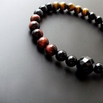*オニキスと3色のタイガーアイのブレスレット