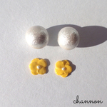 春のお花&コットンパール風キャッチのピアス