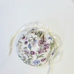 まんまる巾着ポーチ　イングリッシュガーデン　パープル