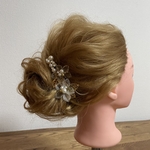 お花とパール バレッタ  お呼ばれ　バレッタ　ヘアアクセサリー　